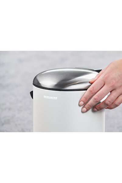 FACKELMANN PARIS 3L waste bin, with pedal for office or bathroom