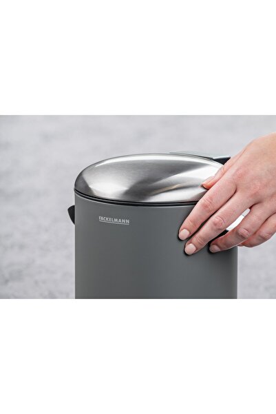 FACKELMANN PARIS 3L waste bin, with pedal for office or bathroom