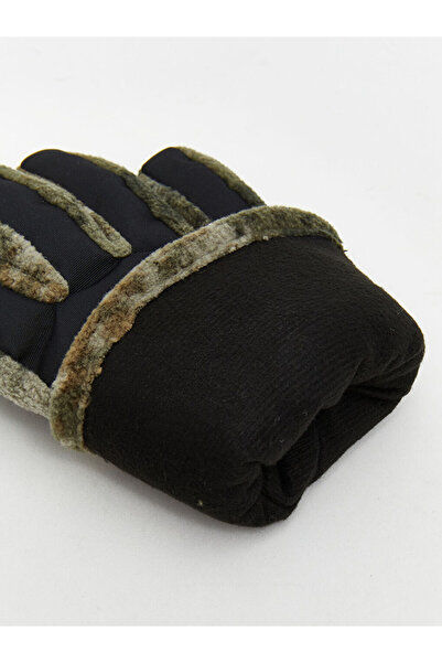 LC Waikiki Kürklü Erkek Çocuk Kar Eldiveni