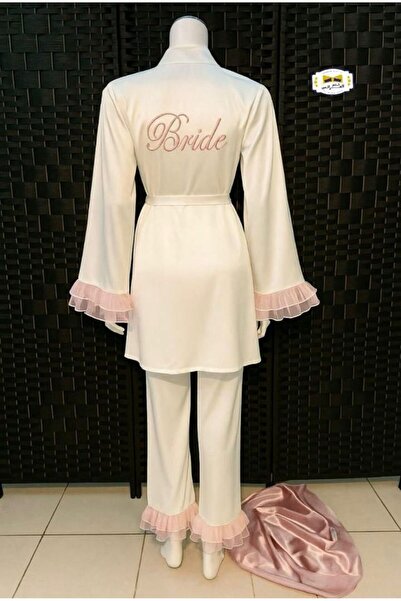 Moon Classic two-piece bridal pajama set in soft satin fabric