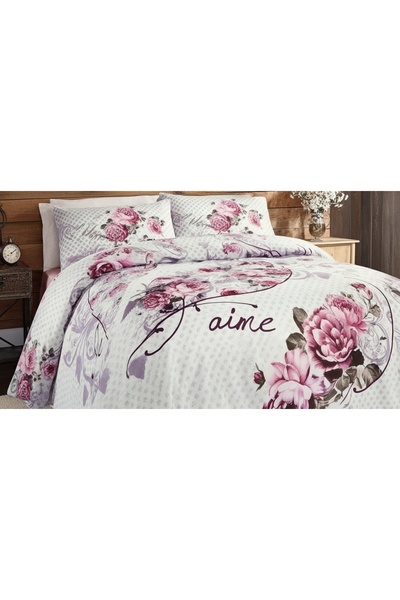 AL-SARIHI GROUPS Turkish two-piece quilt, 5 pieces