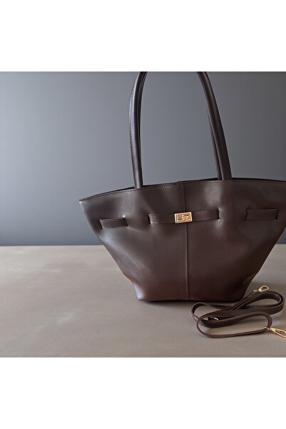 Gözde Mağazacılık حقيبة كتف نسائية بقفل مغناطيسي