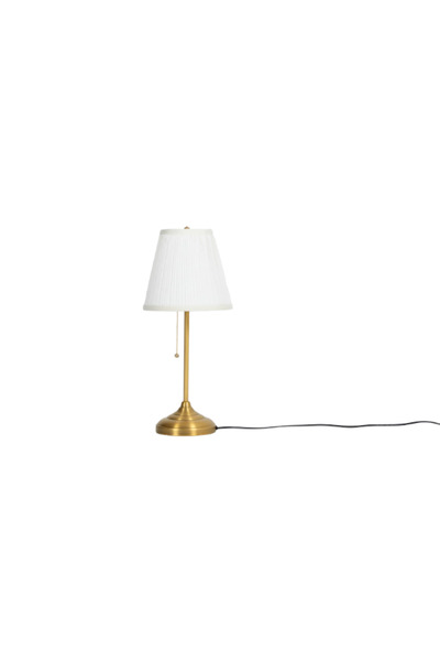 BEC13 Modern table lamp with a classic design