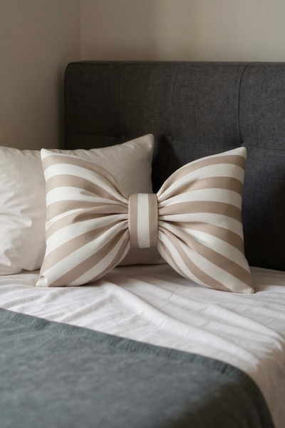 canbow وسادة زخرفية على شكل فيونكة، وسادة قماشية مزينة بفيونكة محشوة من الداخل