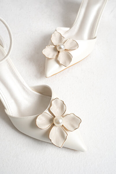 FOLLOWIN Grace Pearl Detailed Pointed Toe Thick Heeled Bridal Shoes - 6 cm