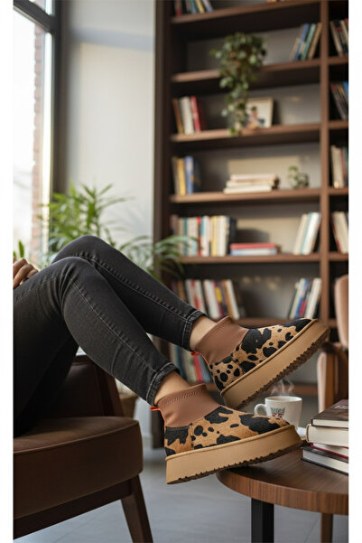 Esilapark Tuğba Patterned Stretch Thick Sole Boots