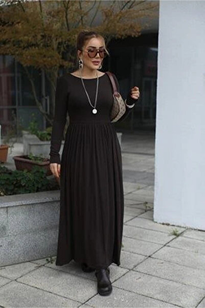 Silerra Women's Boat Neck Backless and Slit Detail Maxi Dress