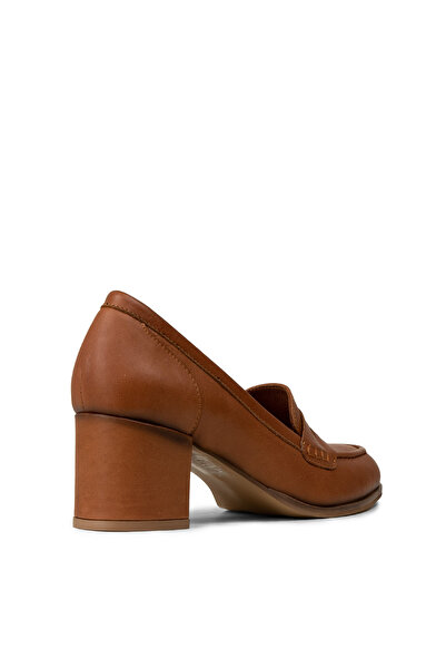 Deery Women's Genuine Leather Tan Color Heeled Moccasin