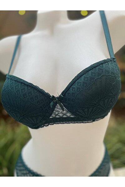 FEMMEA Lace Push up Underwear Set