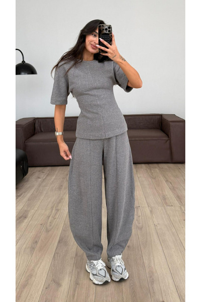 Paw Garage Women's Thessaloniki Fabric Blouse & Balloon - Shalwar Pants Bottom - Top Set