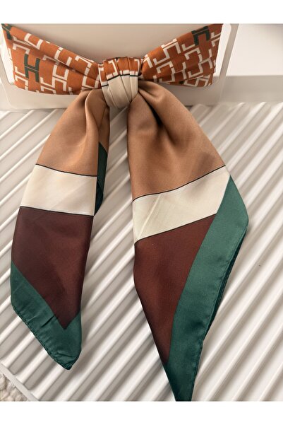 AKSESUARIM Stylish Scarf with Colorful Patterns, Size 70X70