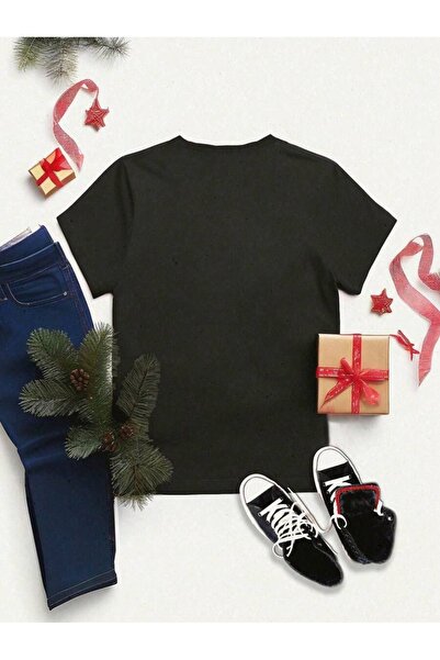 OVER HEAD Women's Cookie Merry Christmas Oversized , Crew Neck, Short Sleeve T-Shirt