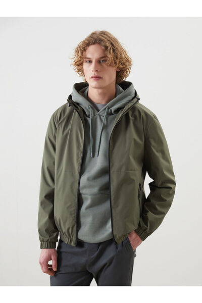LC Waikiki Peak New Season Standard Fit Hooded Men's Raincoat