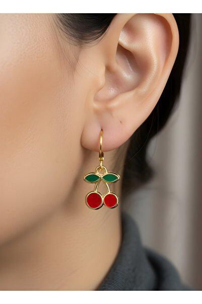 TURBİJ أقراط نسائية على شكل الكرز الأحمر مع تفاصيل أوراق خضراء ولون ذهبي