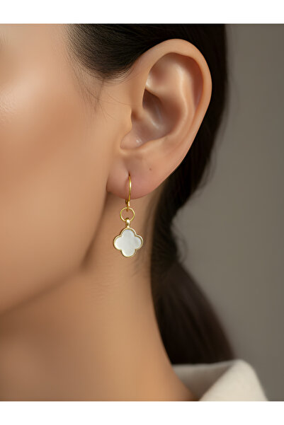 TURBİJ أقراط نسائية بسيطة ذات شكل البرسيم الأبيض مع تفاصيل ذهبية