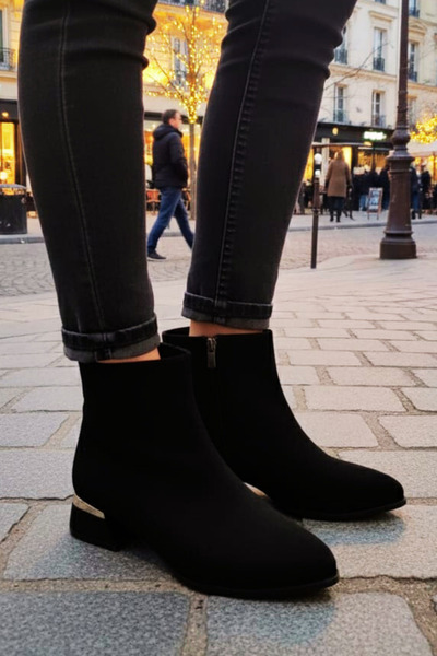 Weynes Women's Black Suede Plain 3 cm Heeled Pointed Toe Boots Wsb1164