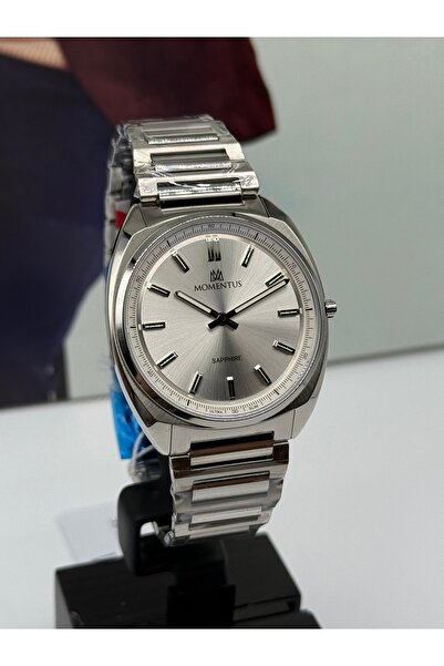 Momentus Ultra Slim Men's Watch 39mm Sapphire Crystal 3 Years Warranty