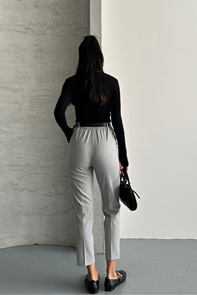 macharel jeans Women's Skinny Leg Pleated Belted Fabric Cigarette Pants