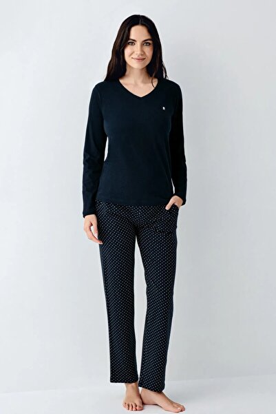 Pierre Cardin Women's Navy Blue Soft Fabric Pocket V-Neck Comfortable Pajama Set