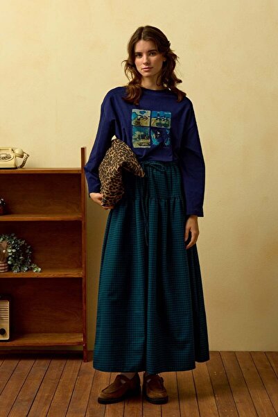 Ceylan Otantik Navy Blue Summer Printed Basic Bodysuit & Emerald Polka Dot Ruffle Detail Polyviscose Skirt Set