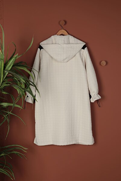 evolise Leather Fabric Garni Detail Jacquard Women's Trench Coat-Beige