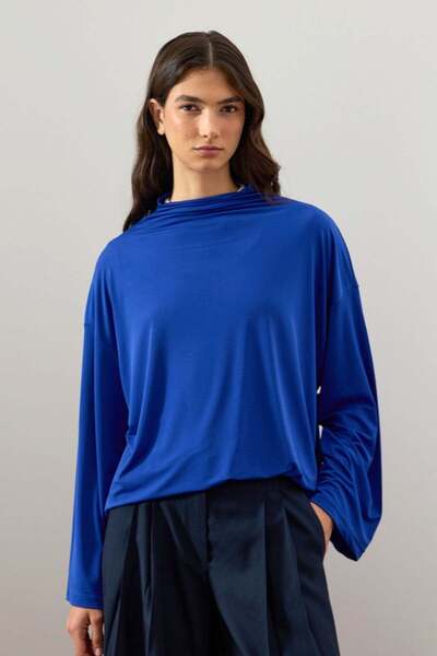 Ceylan Otantik Cobalt Blue Jersey Blouse & Navy Blue Pleat Detail Palazzo Pants