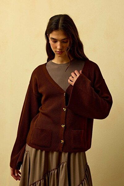 Ceylan Otantik Bitter Brown Spanish Sleeve Knitwear Cardigan