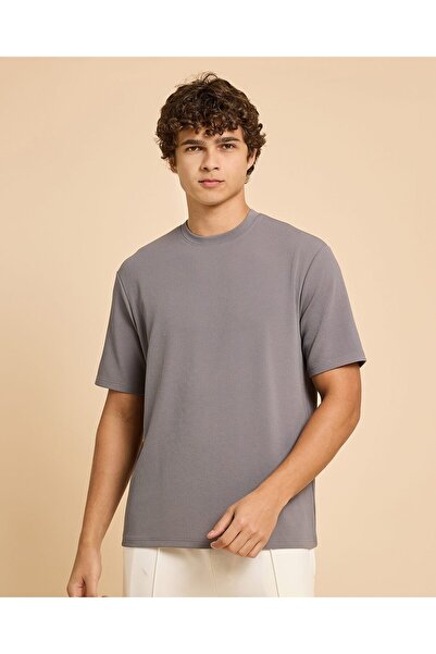 R&B Solid T-Shirt With Crew Neck And Short Sleeves