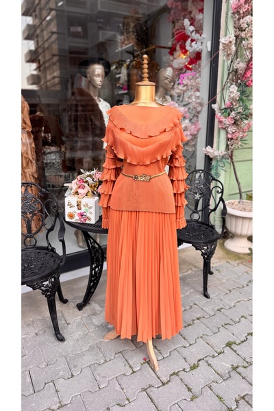 ŞEHRAZAT BUTİK مجموعة فيرلادج تاكيل