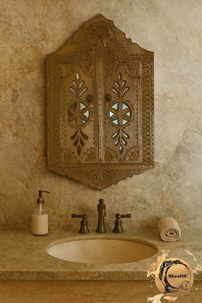 meandme EL OYMASI DESENLİ AHŞAP KAPAKLI DUVAR AYNASI