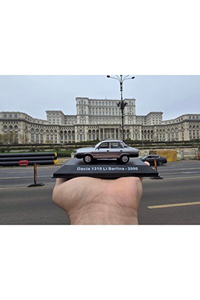 IXO Macheta auto Dacia 1310 Li Berlina 2000 Gri 1:43 Hachette