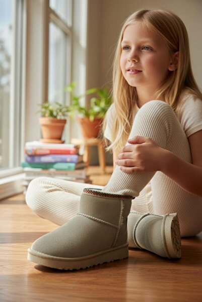 Cool Μπότες με γούνα εσωτερικά για κορίτσια Ugy σε μπεζ χρώμα