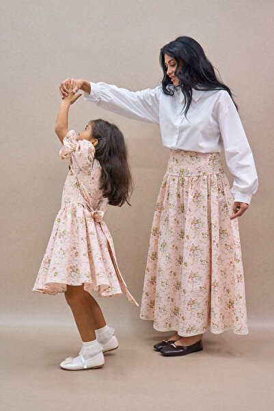 KÜÇÜĞÜM BUTİK Vintage Pink Floral Lace Seersucker Skirt and Girl's Dress Mother-Daughter Combination (Sold as a Single Item)