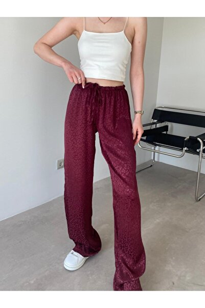 Bade Butik بنطلون جاكار منقوش باللون العنابي