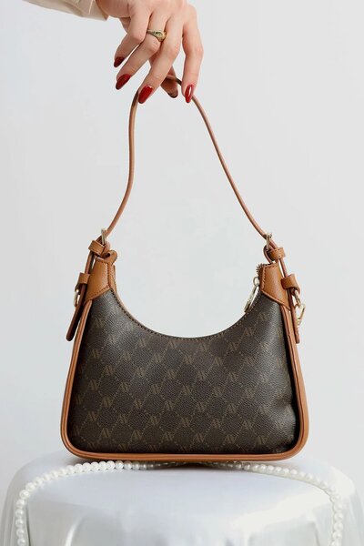 Armine 386 Women's Shoulder Bag Brown