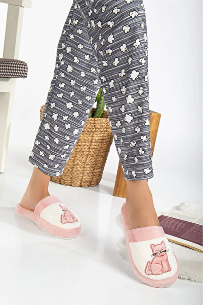 SUNSTEP Women's Plush Cat Patterned Soft Sole Non-Slip Warm Slippers