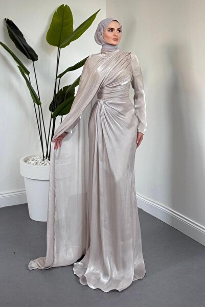 MERVEN AKYÜZ Mari Jan Jan Kumaş Balık Abiye Krem