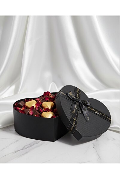 abnturk 1 Adet Kabartmalı Mat Siyah Deri Görünümlü Kalpli Hediye Kutusu 19x17...