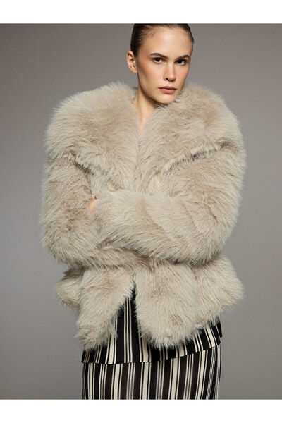 LC Waikiki Beige Jacket Collar Women's Fur Coat