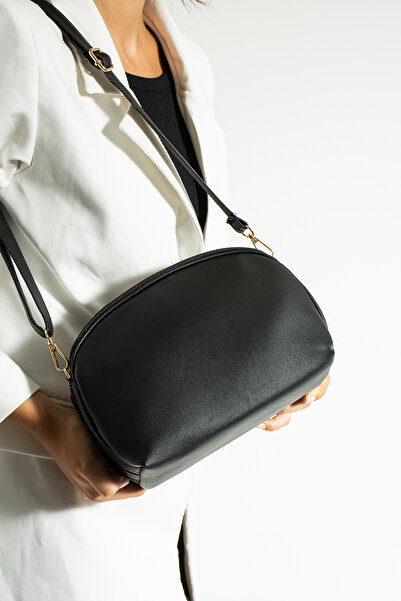 Morpelikan Women's Cross Strap 3 Compartment Double Metal Zipper Gold Accessory Shoulder Bag