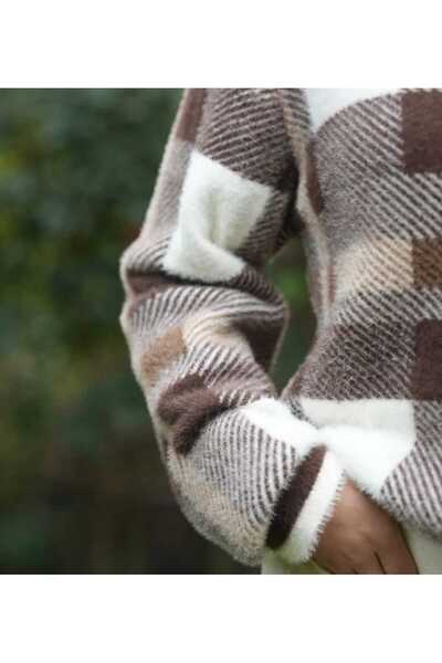 WIENELLA Women's Plaid Pattern Angora V-Neck Soft Textured Knitwear Cardigan