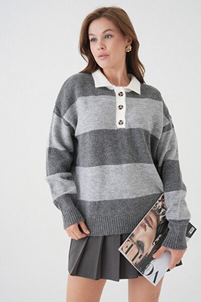 Noi Belis Oversized Color Block Half Placket Button Knitwear Sweater Aw25Kz0099