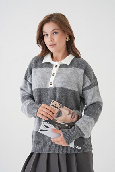 Noi Belis Oversized Color Block Half Placket Button Knitwear Sweater Aw25Kz0099