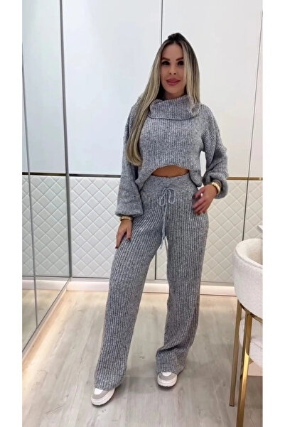 Butik Women's Long Sleeve Turtleneck Short Knitwear Blouse and Pants Two-Piece Set