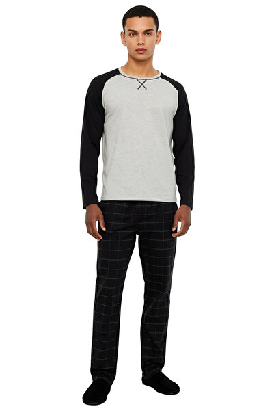 PayBuy Ανδρικό σετ πιτζάμες με καρό λαιμόκοψη με μακρυμάνικο λειτουργικό ανθεκτικό ποιοτικό αισθητικό σχέδιο