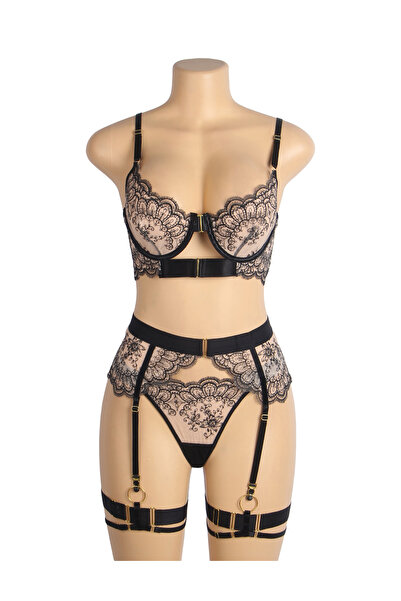 Lingerie and Fashion Style Embroidery Lace Garter Set