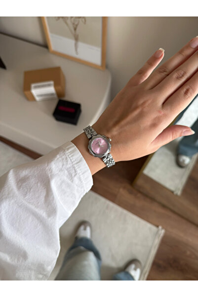 RoseandRoses Daisy Basic Dial Women's Wristwatch