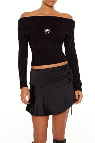 Forever 21 Fiyonk Detaylı Madonna Yaka Kazak