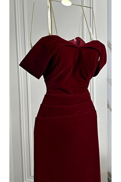 Bailsan Burgundy velvet maxi dress