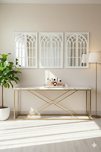 Generic Elegant mirror set with a luxurious frame, 97 x 66 cm